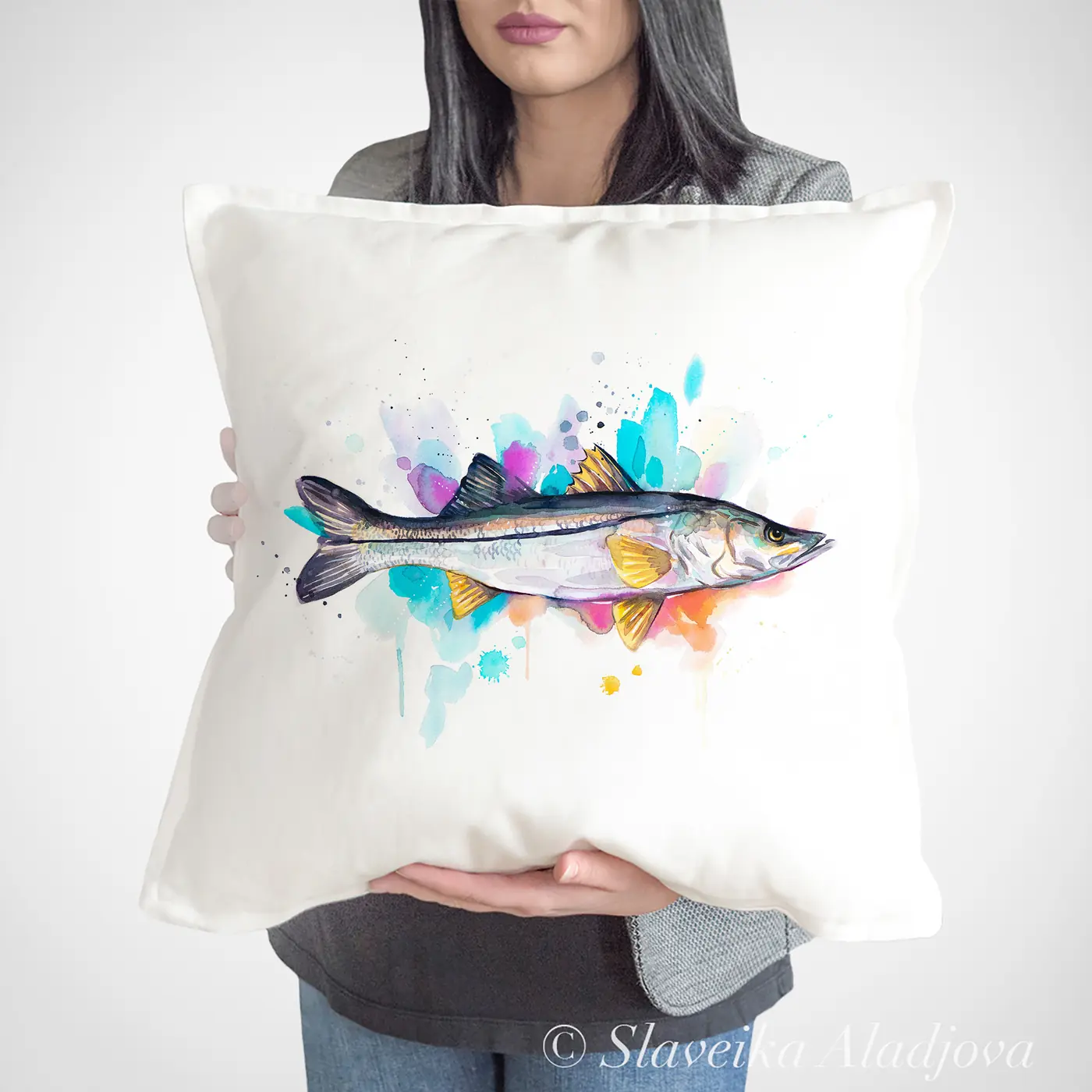 Cushion with a watercolour common snook print