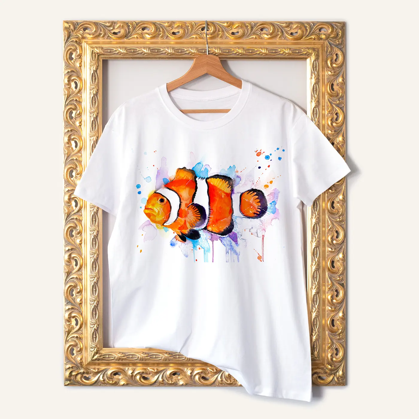 White t-shirt with a watercolour clownfish print