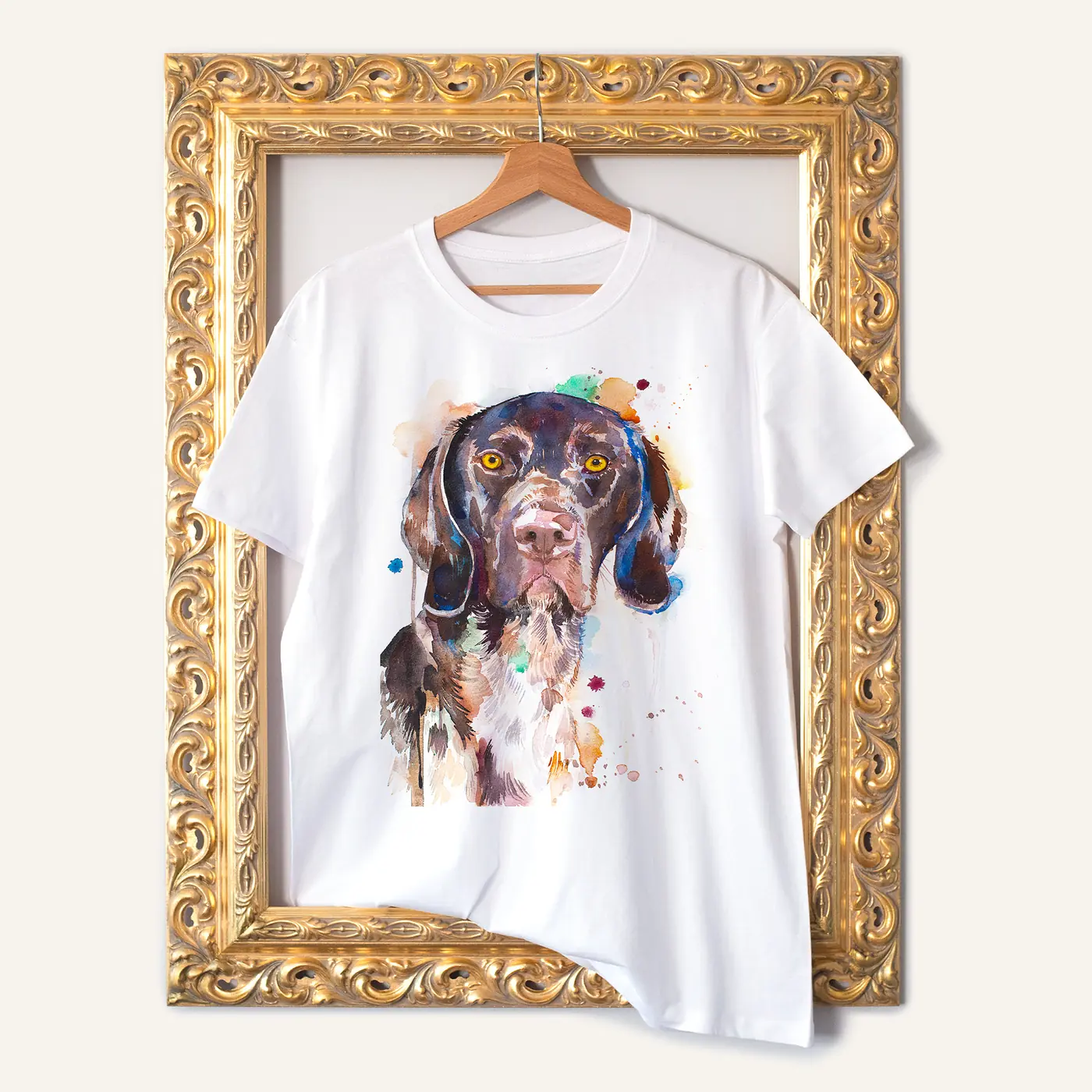 White t-shirt with a watercolour german shorthaired pointer print